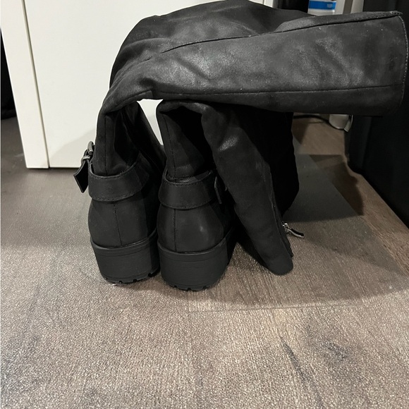 Limelight women’s boots, Size 6.5 - Picture 2 of 2